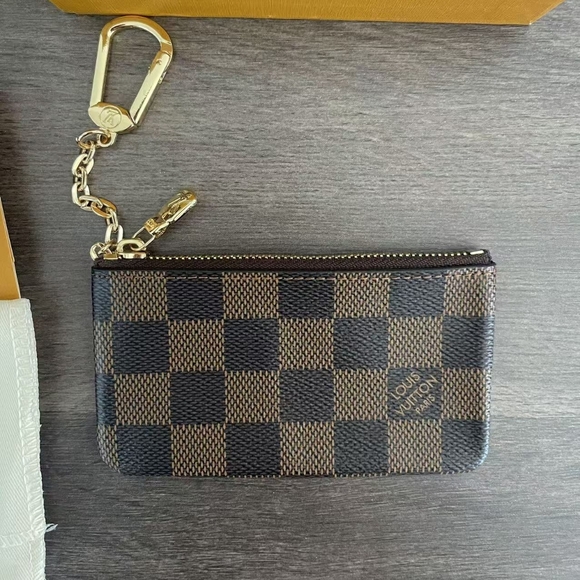 Louis Vuitton Handbags - Louis Vuitton Damier Ebene Key Pouch